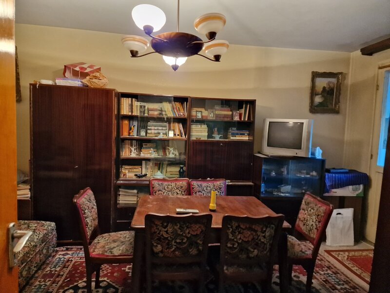 Nicolae Grigorescu  chiar la Metrou, Parc Ior